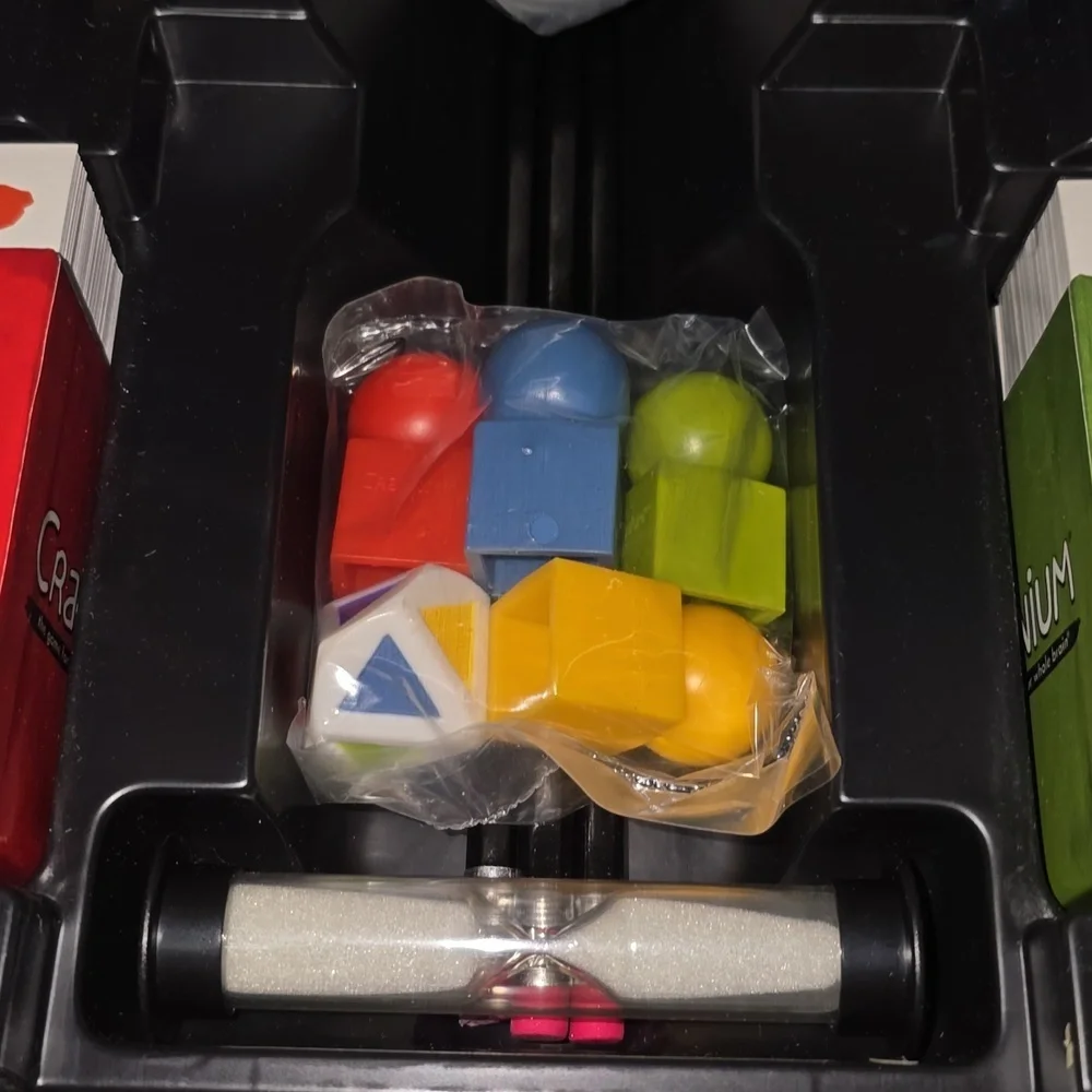 Vintage Cranium Board Game Box Opened - Picture 8 of 13